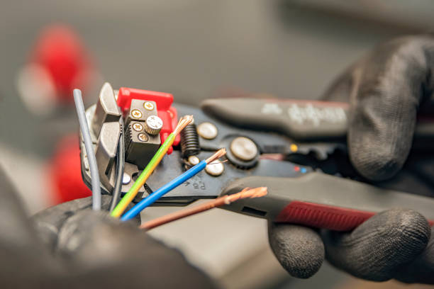 Best Electric Panel Repair  in La Verne, CA
